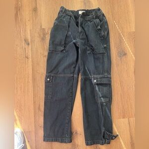 FP size 25 black cargo jeans.